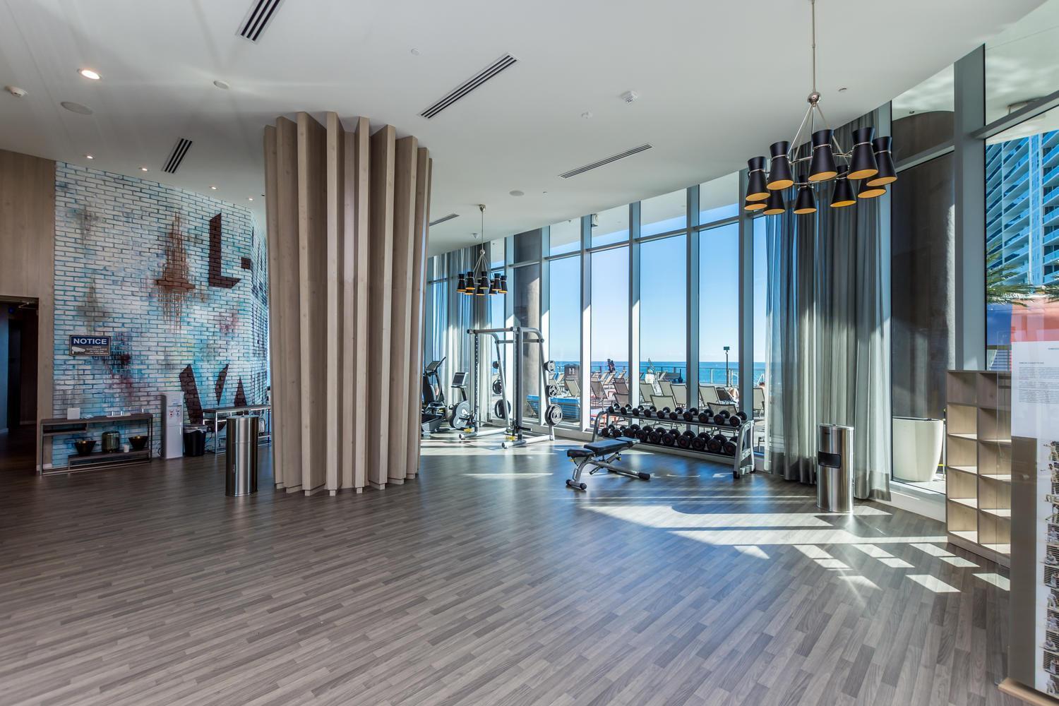Wake Up To The Sound Of Waves In A Stylish Condo In A Luxury Resort Голлівуд Екстер'єр фото