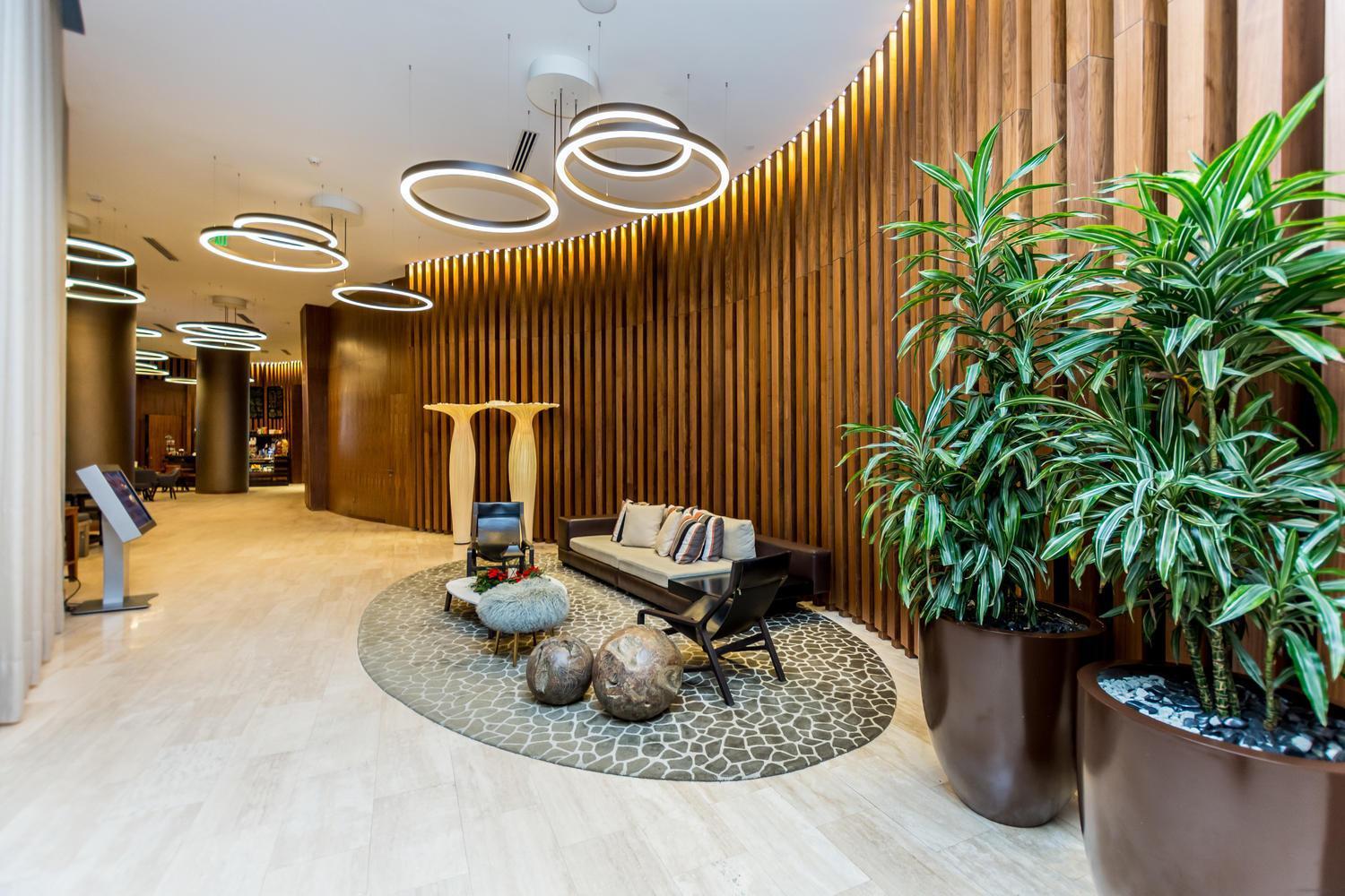 Wake Up To The Sound Of Waves In A Stylish Condo In A Luxury Resort Голлівуд Екстер'єр фото